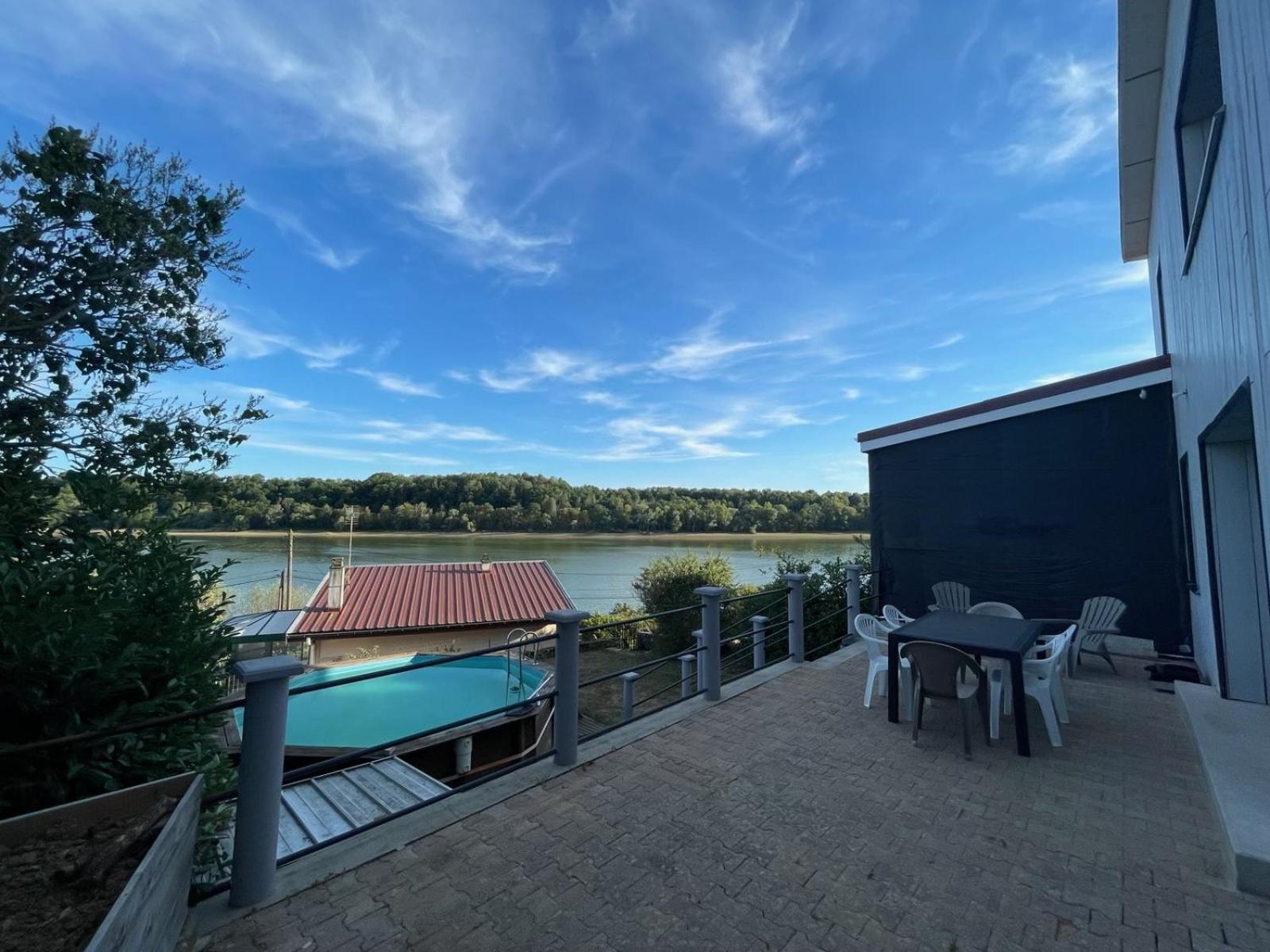 Cottage Chaleureux Avec Vue Sur Lac Changey Dış mekan fotoğraf